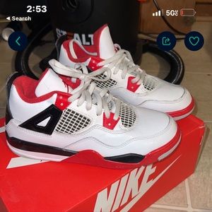 Jordan retro 4